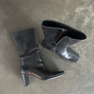 Black Mid-Calf Leather Block Heel Boots - Women's